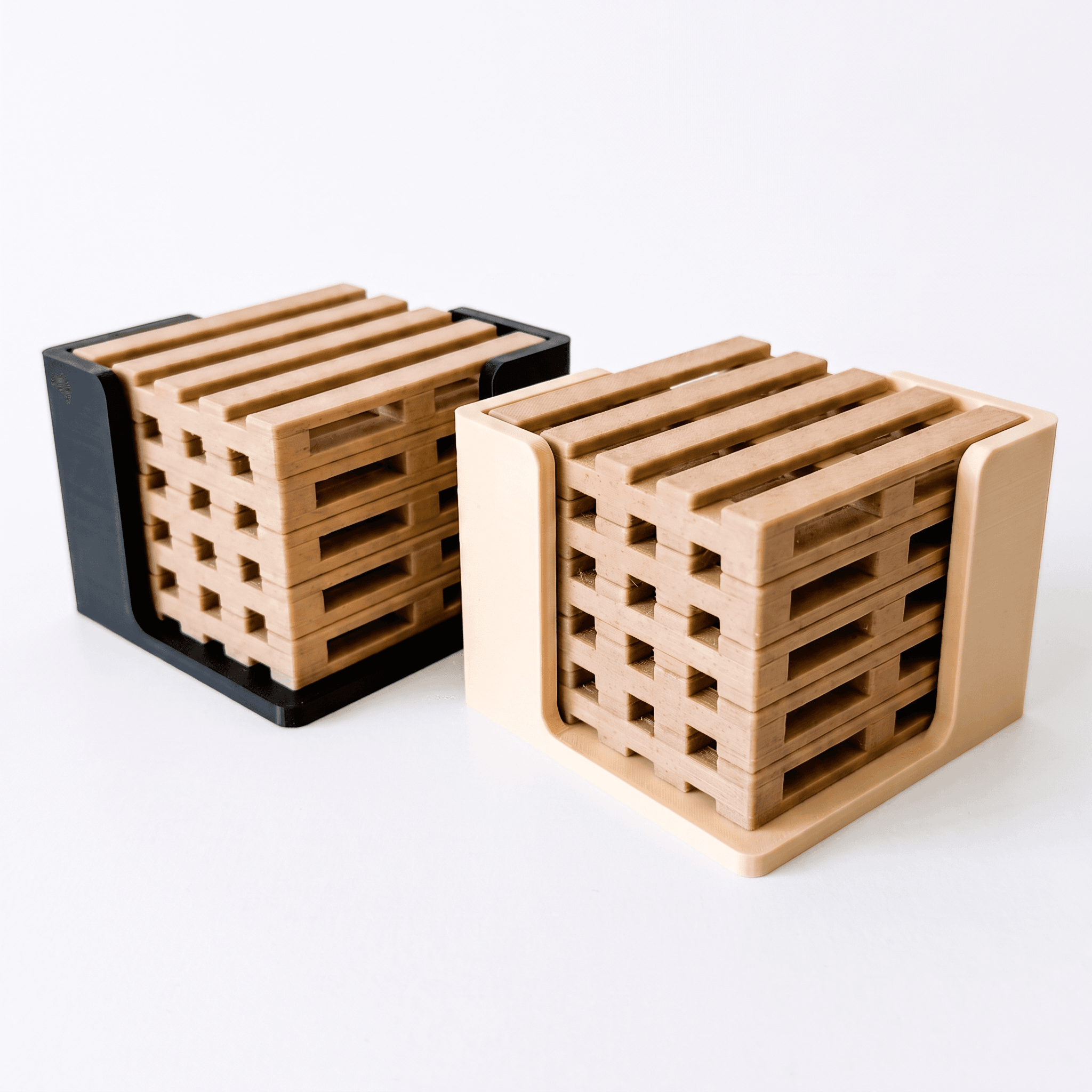 Wooden-look mini pallet coaster set